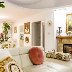 Luxury Apartment Sara