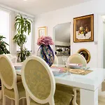 Luxury Apartment Sara